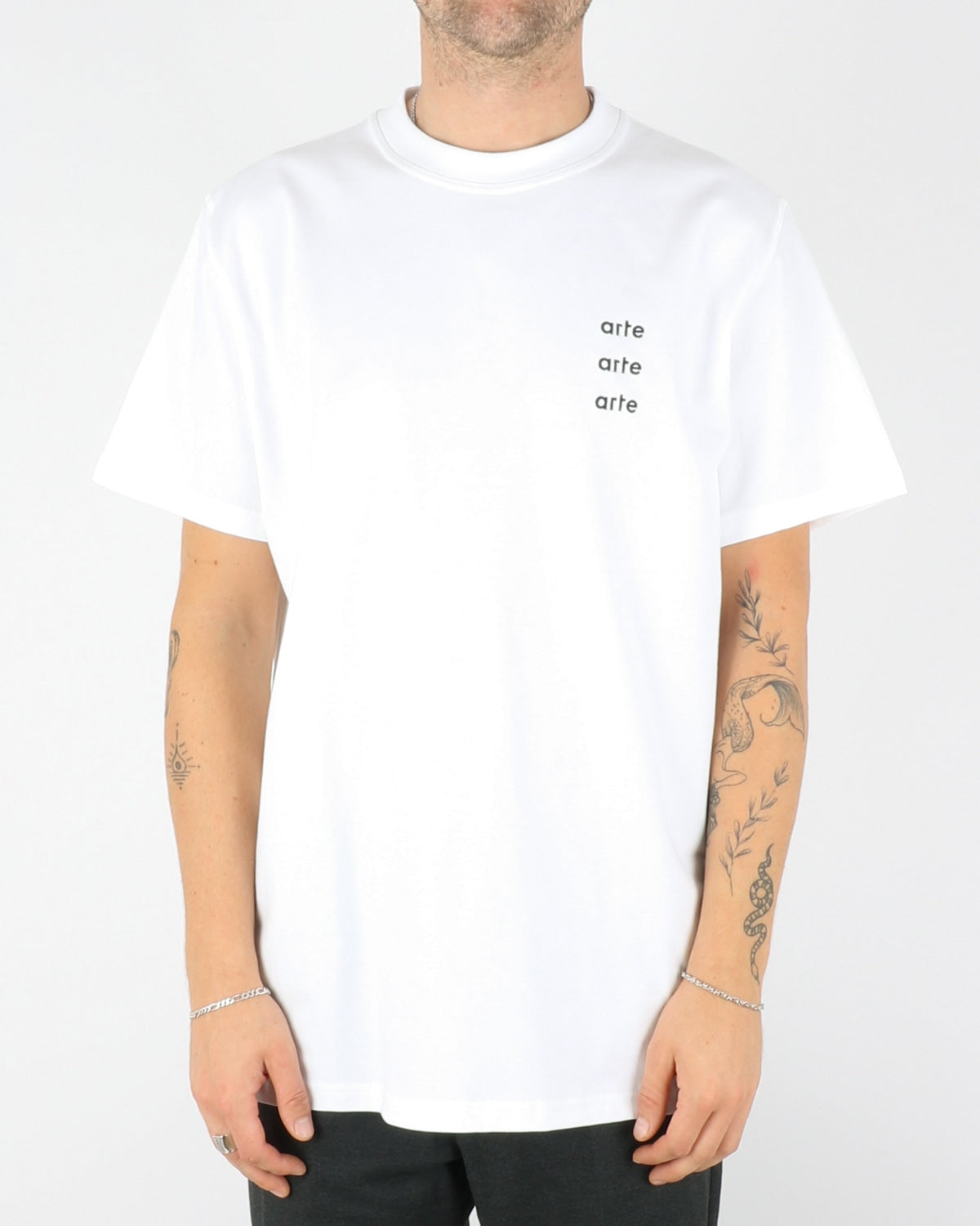 arte_toby multi logo t-shirt_white_1_3
