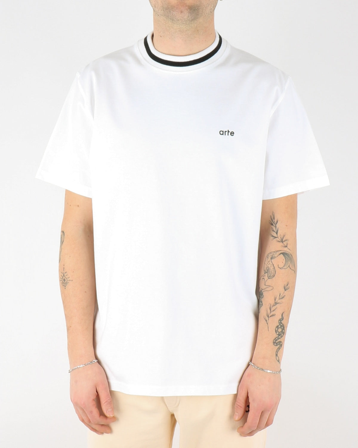 arte_tomi collar t-shirt_white_1_3