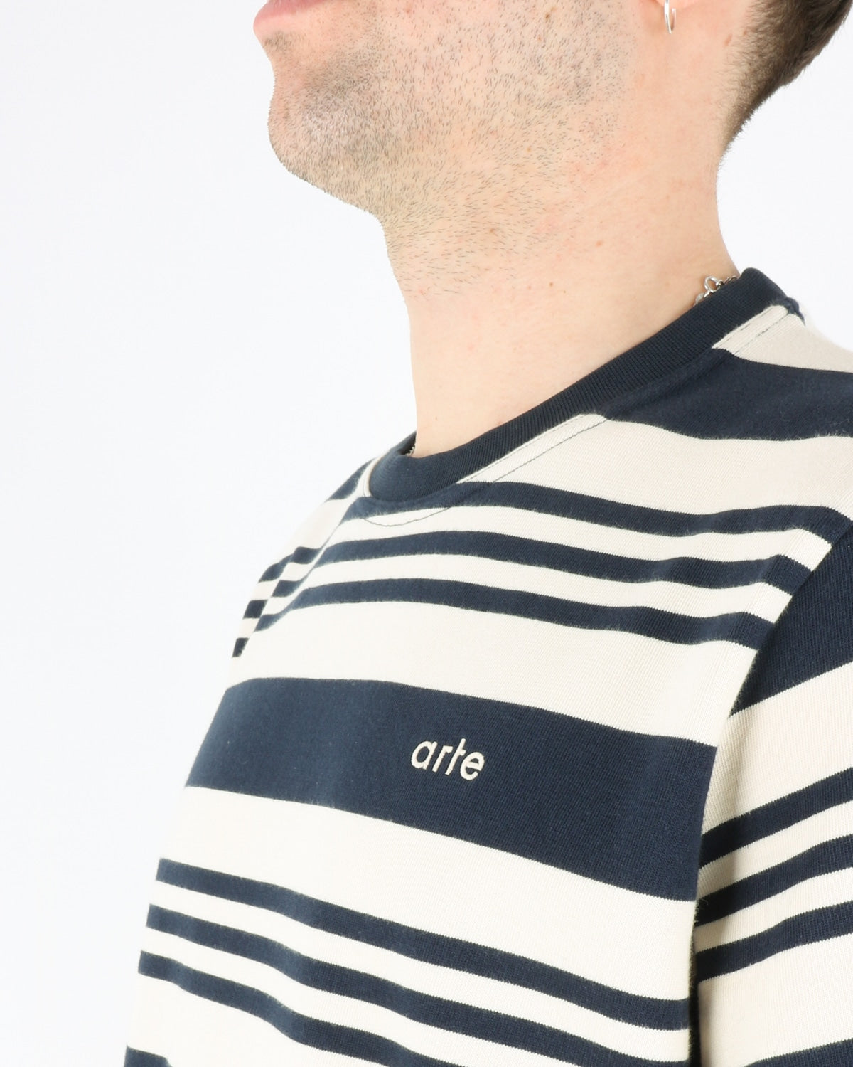 arte_tomi stripes t-shirt_navy creme_3_3
