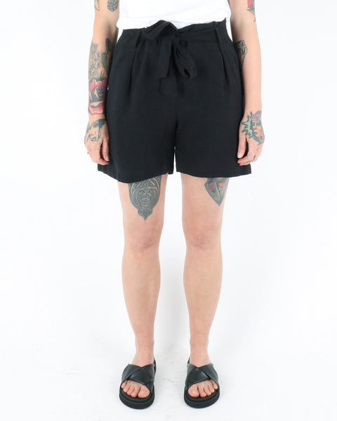 basic apparel_trine shorts_black_1_3