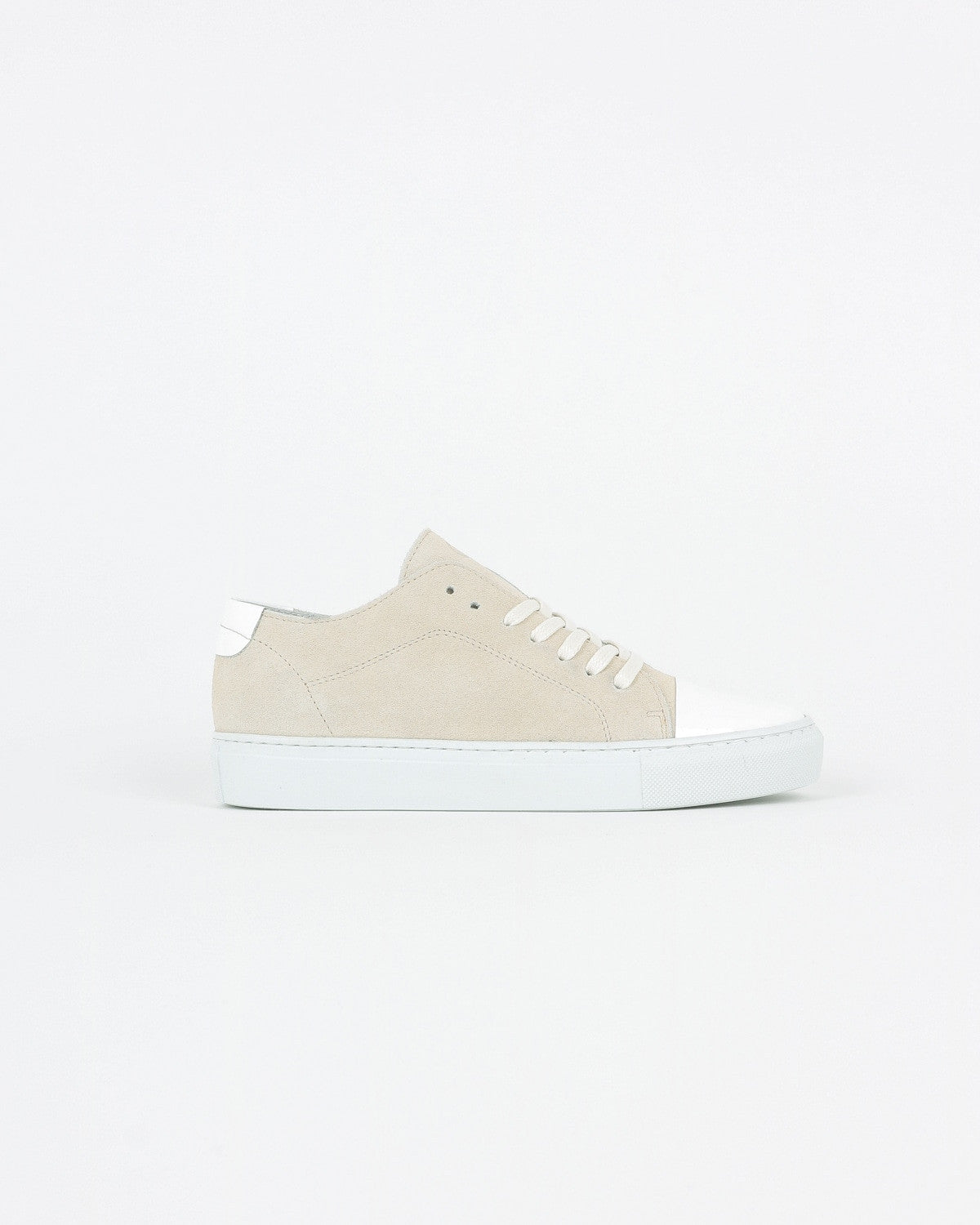 garment project_classic lace sneaker_offwhite suede_view_1_4