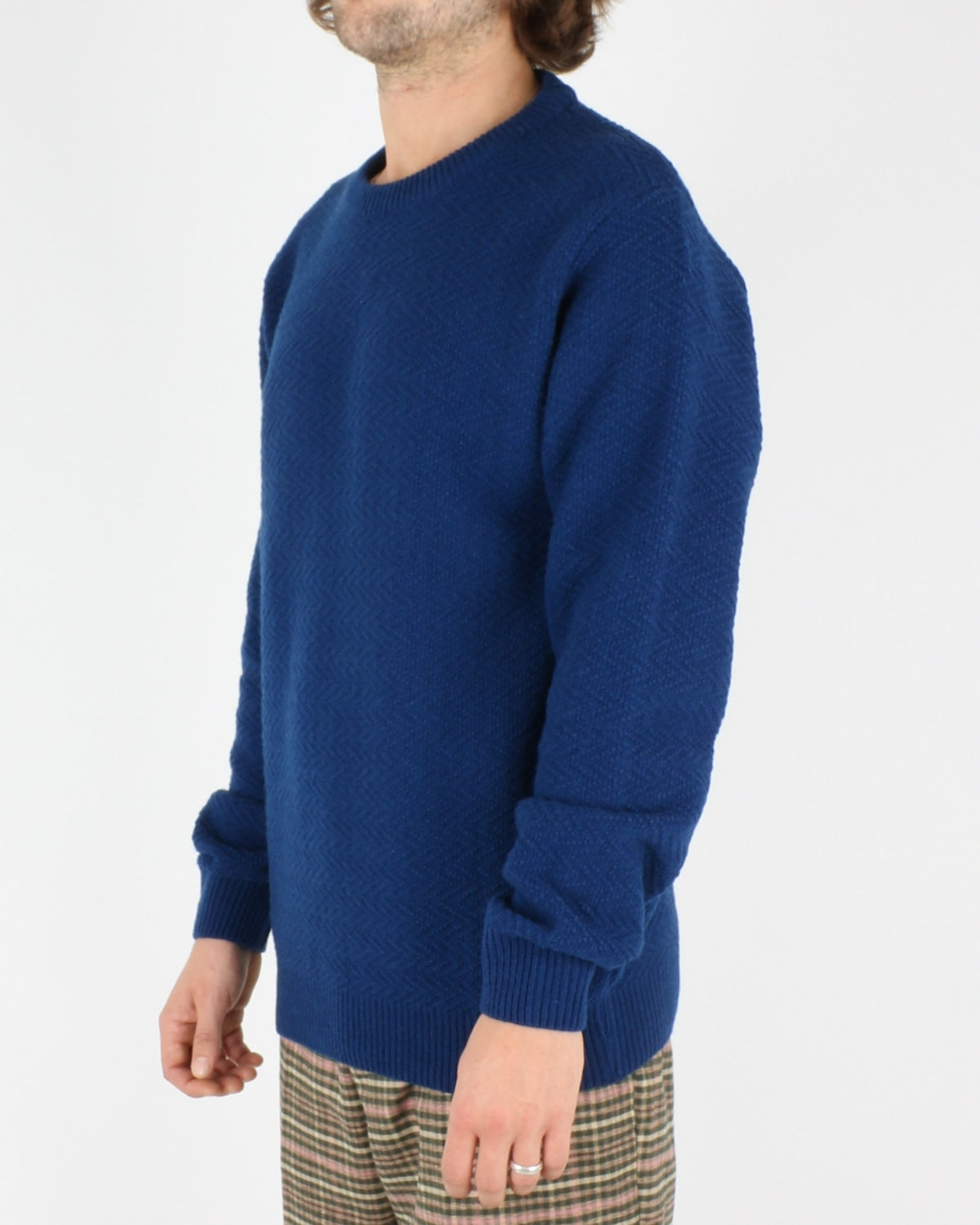 soulland_cassidy herringbone sweater_blue_2_4